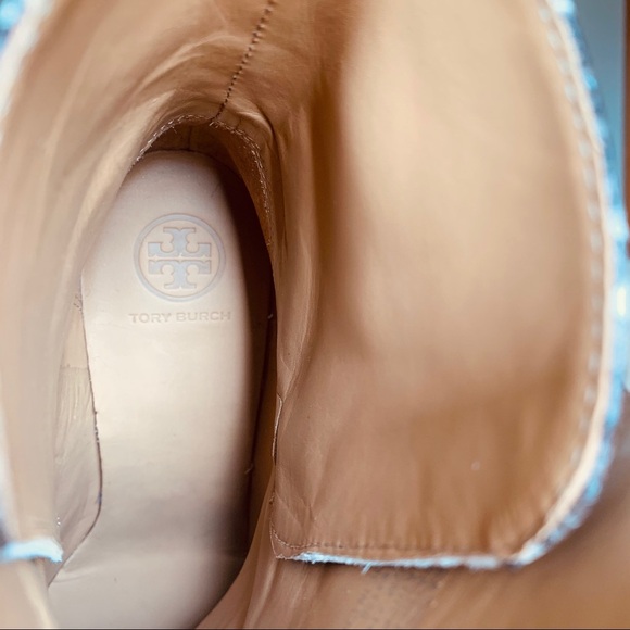 NEW TORY BURCH KIRA 70MM Bootie Stamped Snake Printed Leather Ankle size 6.5 - Picture 13 of 14